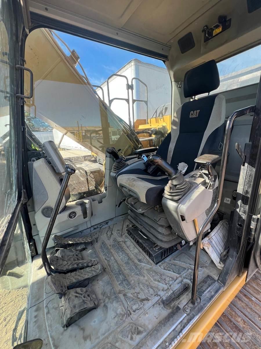 CAT 320EL Beltegraver