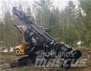 CAT 320L Treknusere