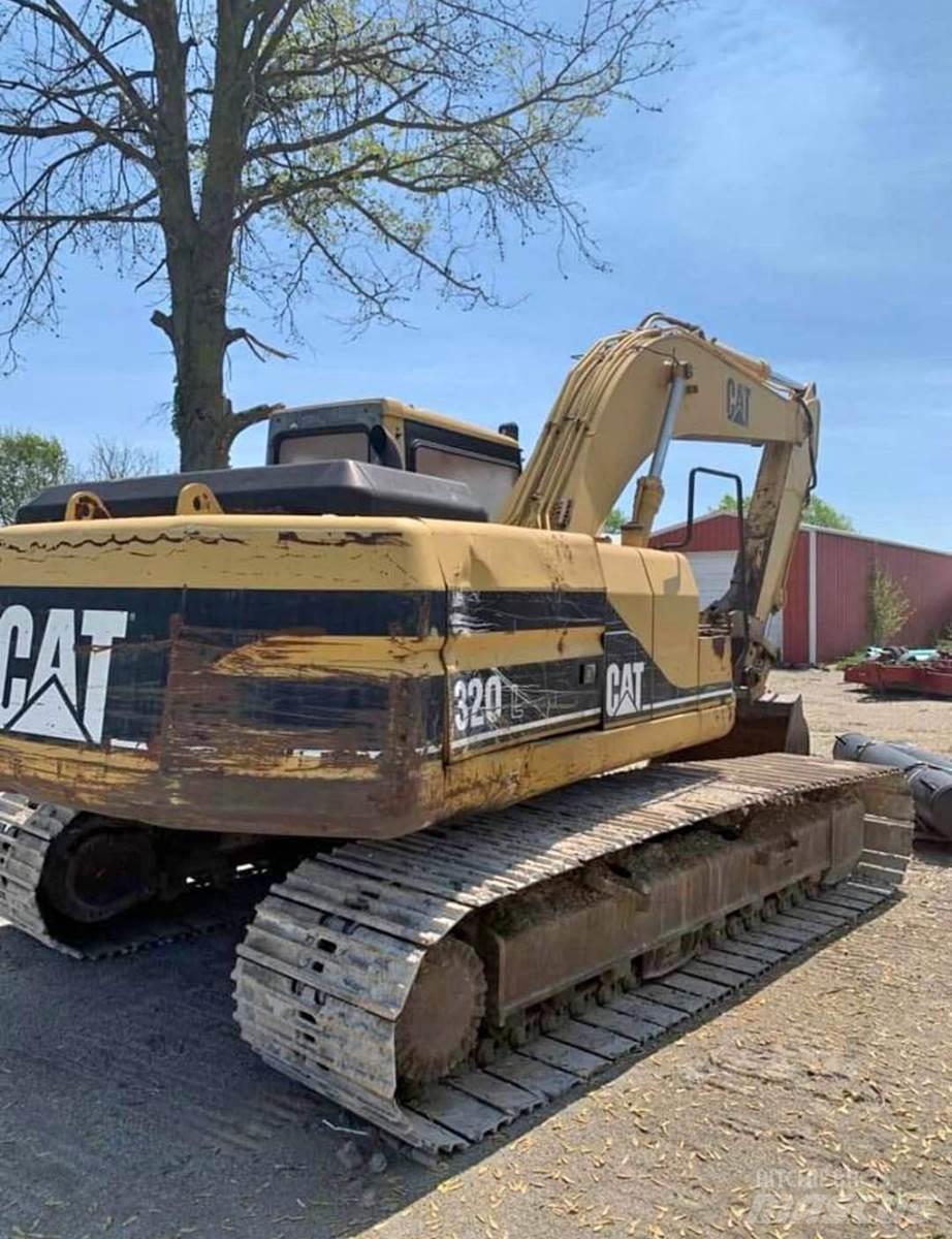 CAT 320L Beltegraver