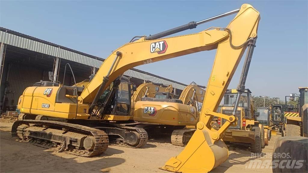 CAT 323D3 Beltegraver