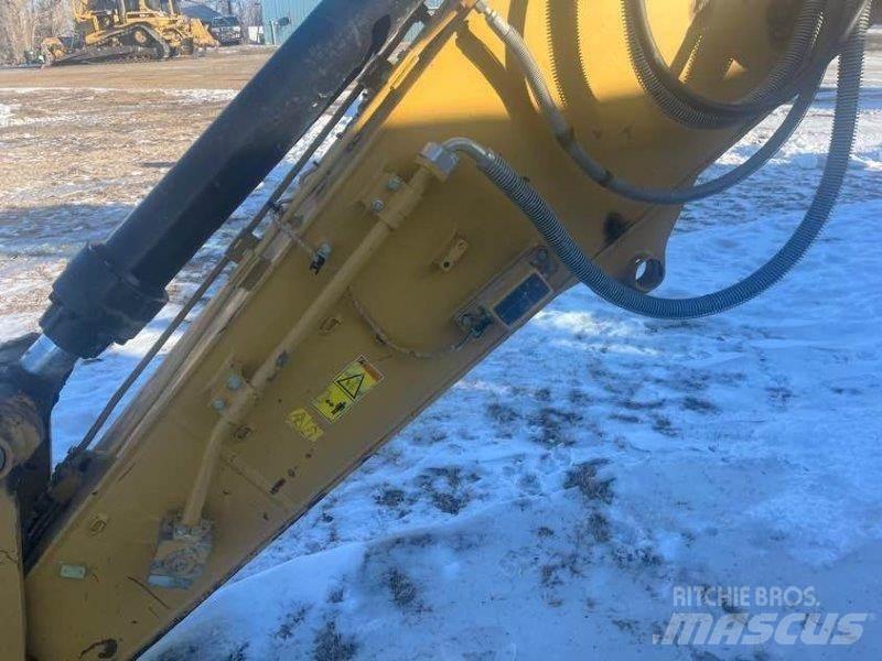 CAT 323FL Beltegraver