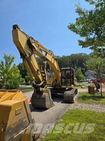 CAT 325BL Beltegraver