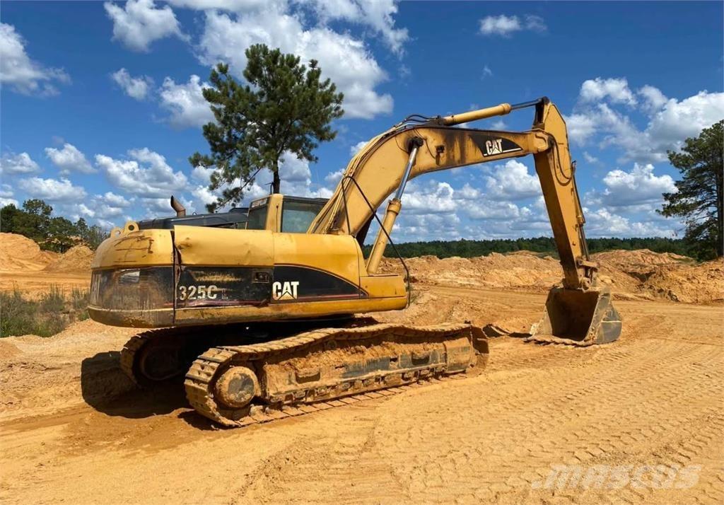 CAT 325C Beltegraver