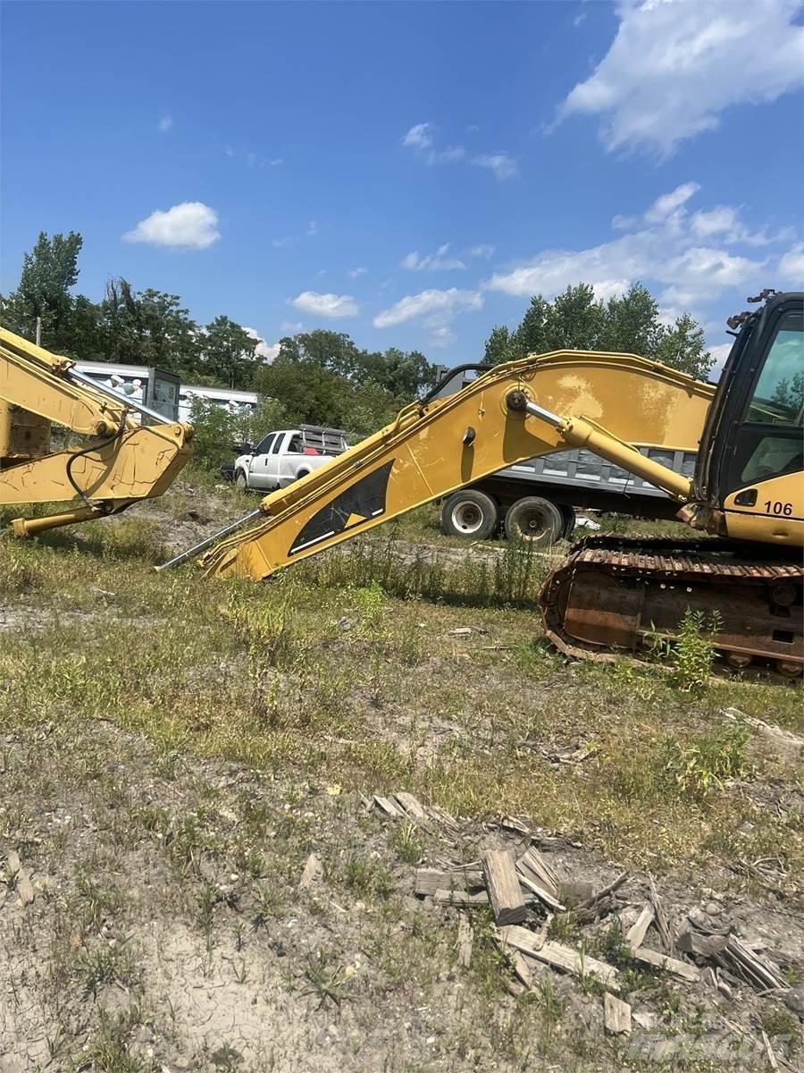 CAT 325CL Beltegraver