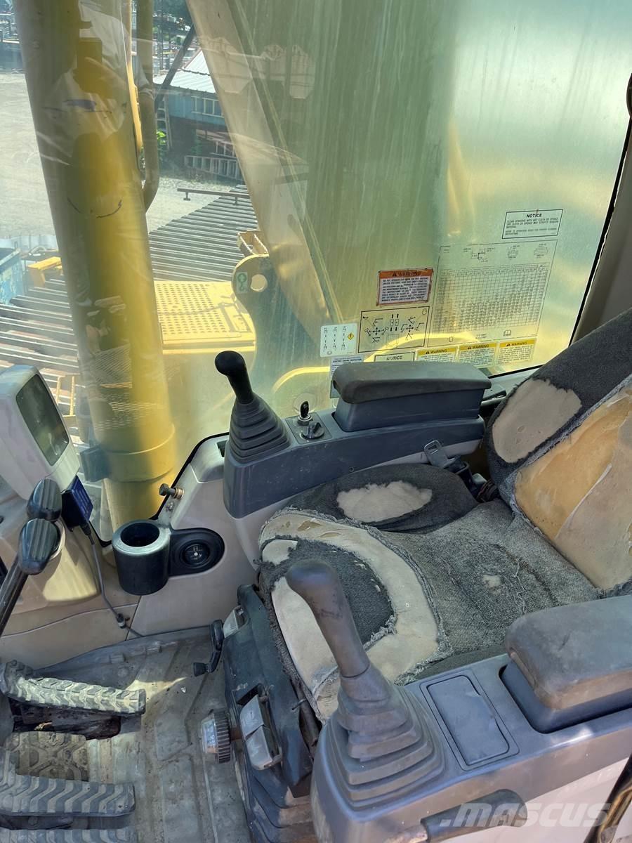 CAT 325CL Beltegraver