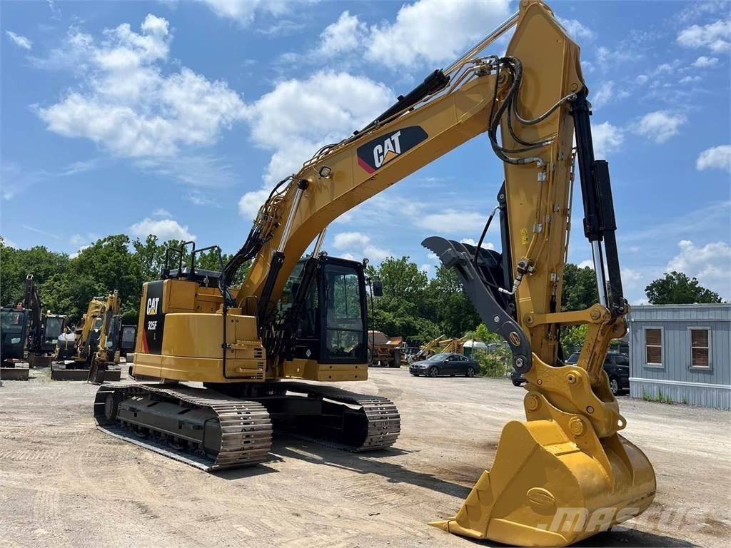 CAT 325FL Beltegraver