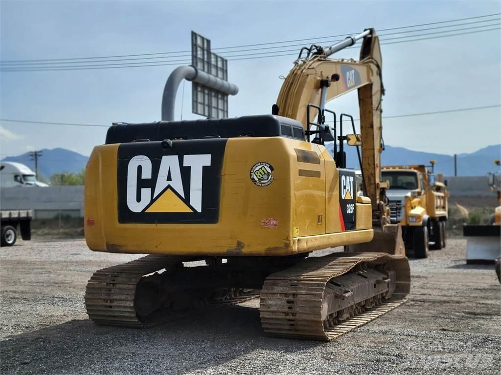 CAT 326F Beltegraver