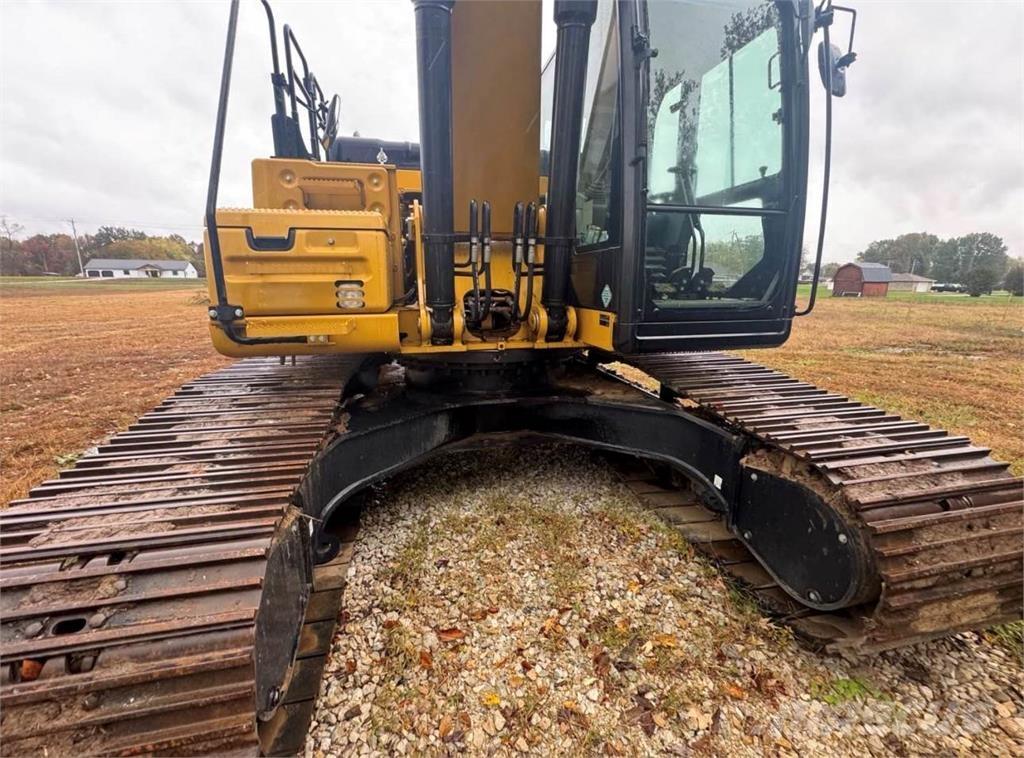CAT 326F Gravemaskiner med lang bom
