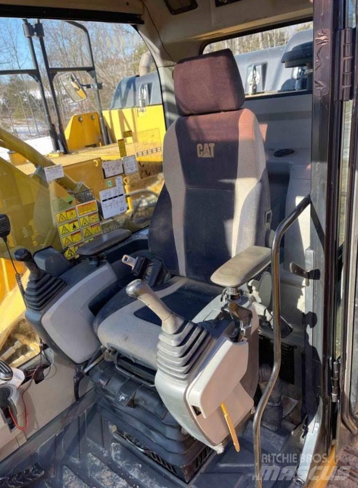 CAT 329EL Beltegraver