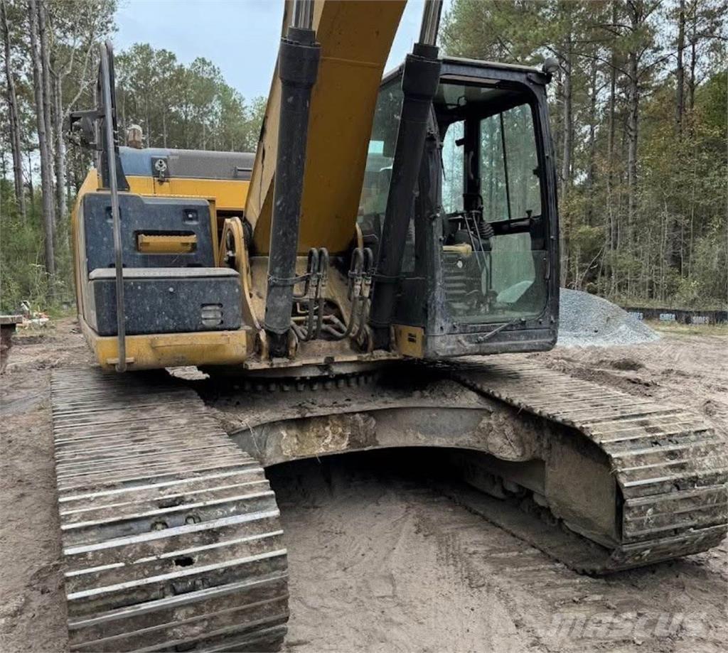 CAT 329EL Beltegraver