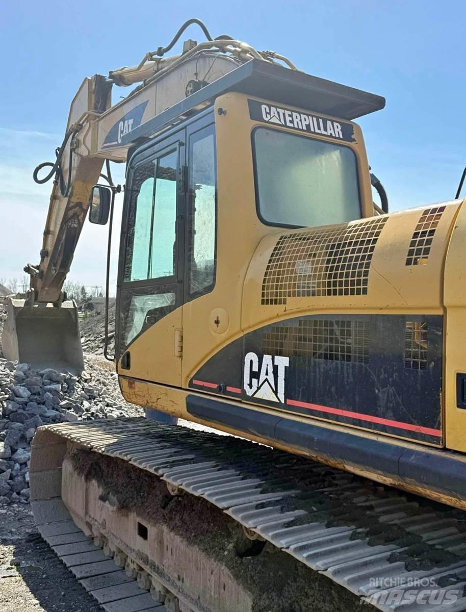 CAT 330C Beltegraver