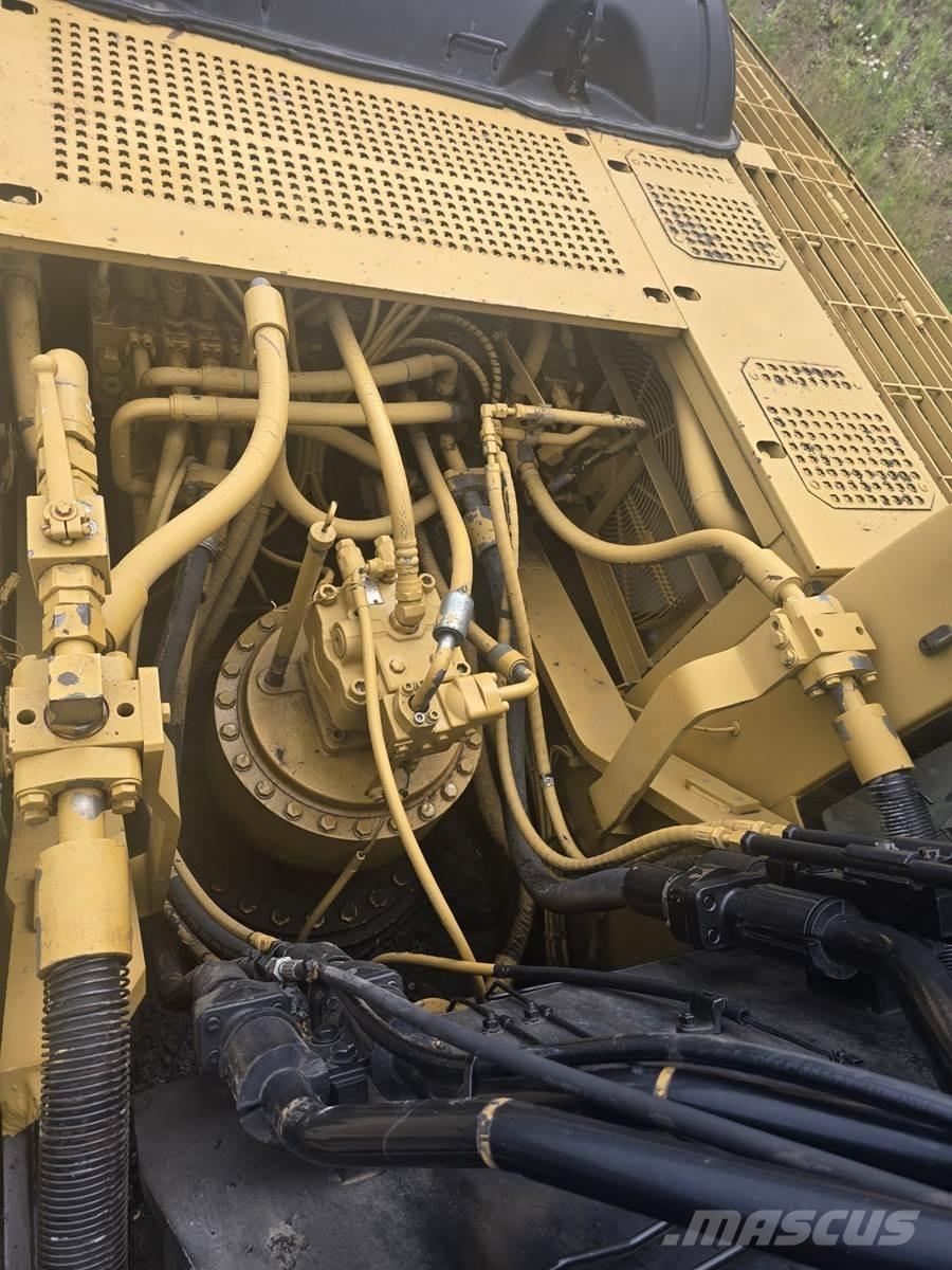 CAT 330CL Beltegraver