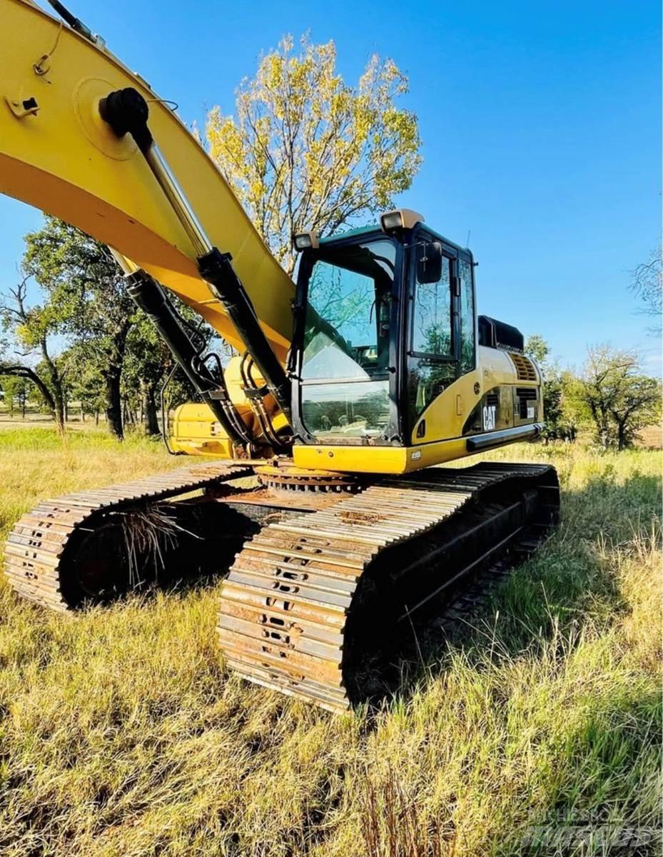 CAT 330DL Beltegraver