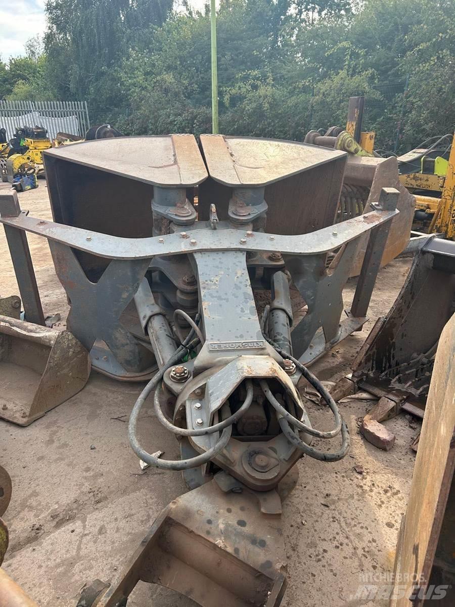 CAT 336FL Beltegraver