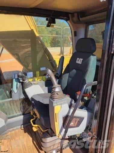 CAT 340 Beltegraver