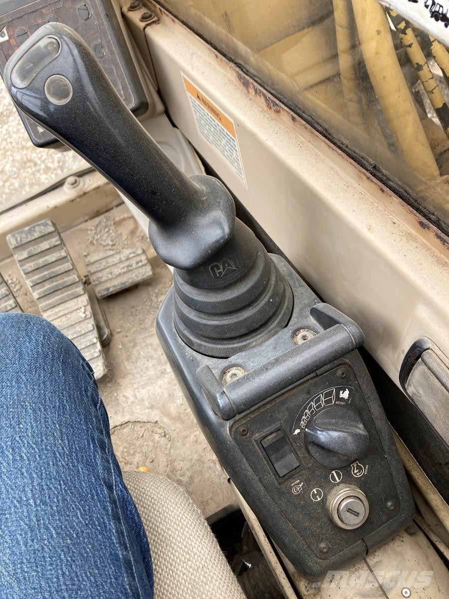 CAT 350L Beltegraver