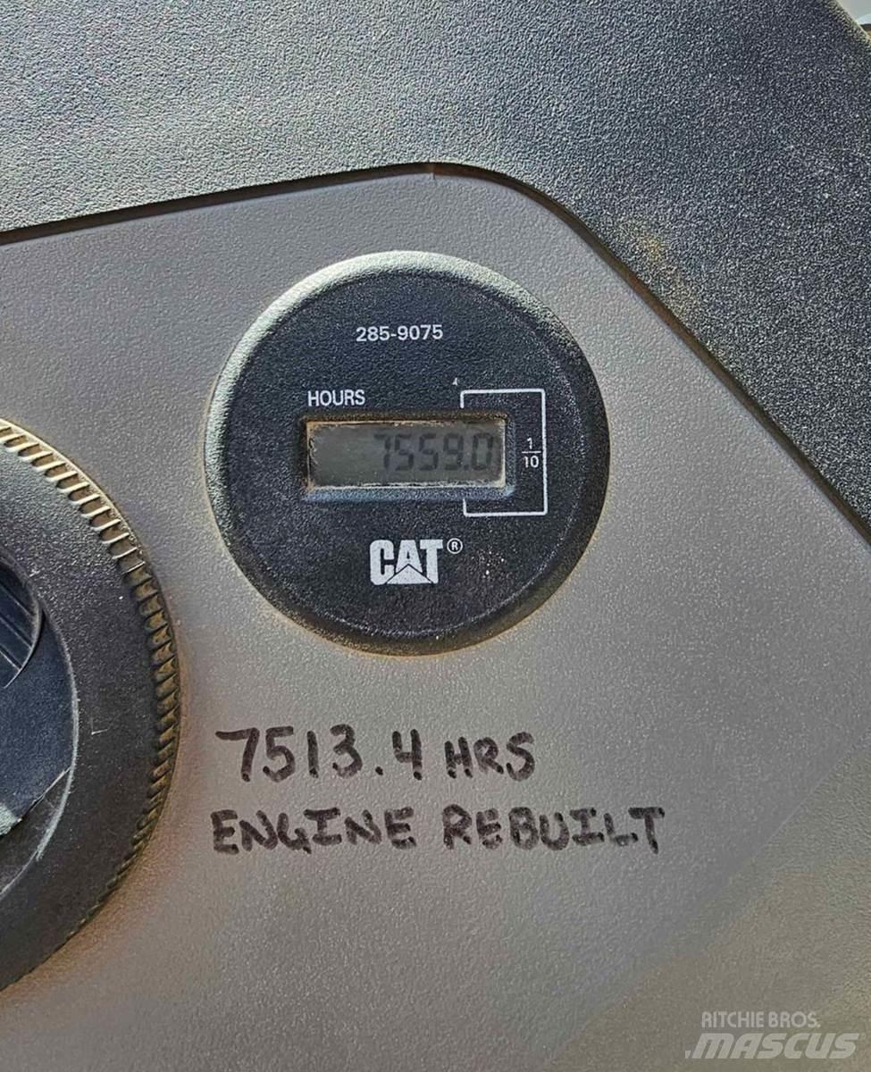 CAT 420E Traktorgravere