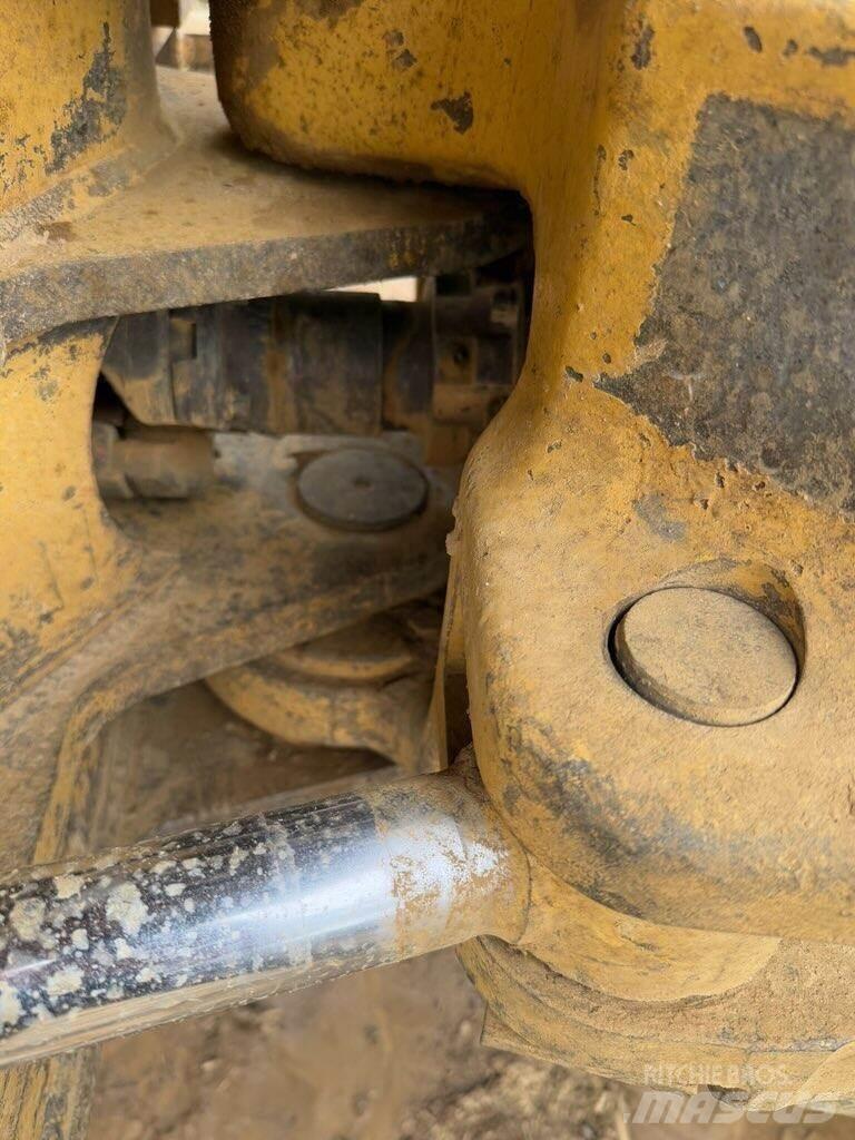 CAT 518 Stammelunner