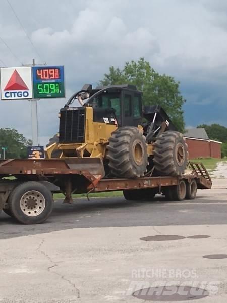 CAT 525C Stammelunner