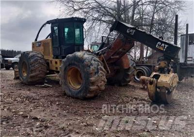 CAT 525D Stammelunner