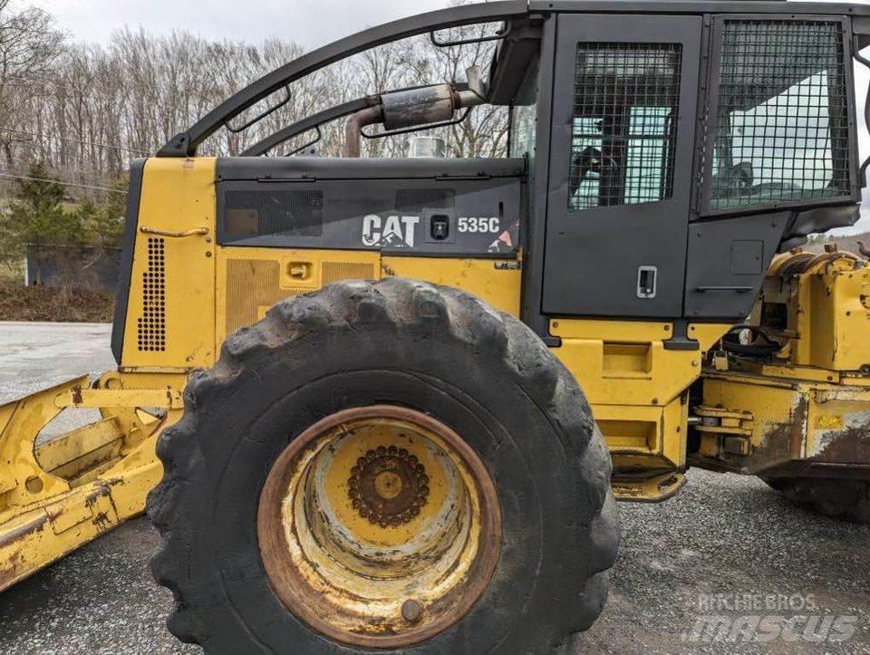 CAT 535C Stammelunner