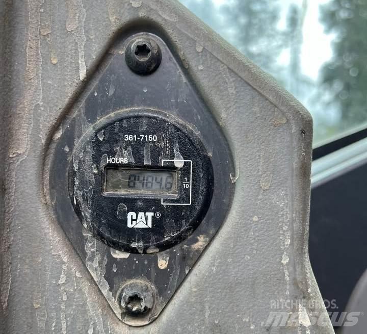 CAT 568 LL Knuckleboom lastere