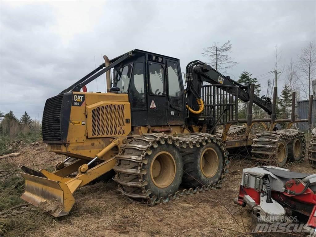 CAT 574 Lassbærere
