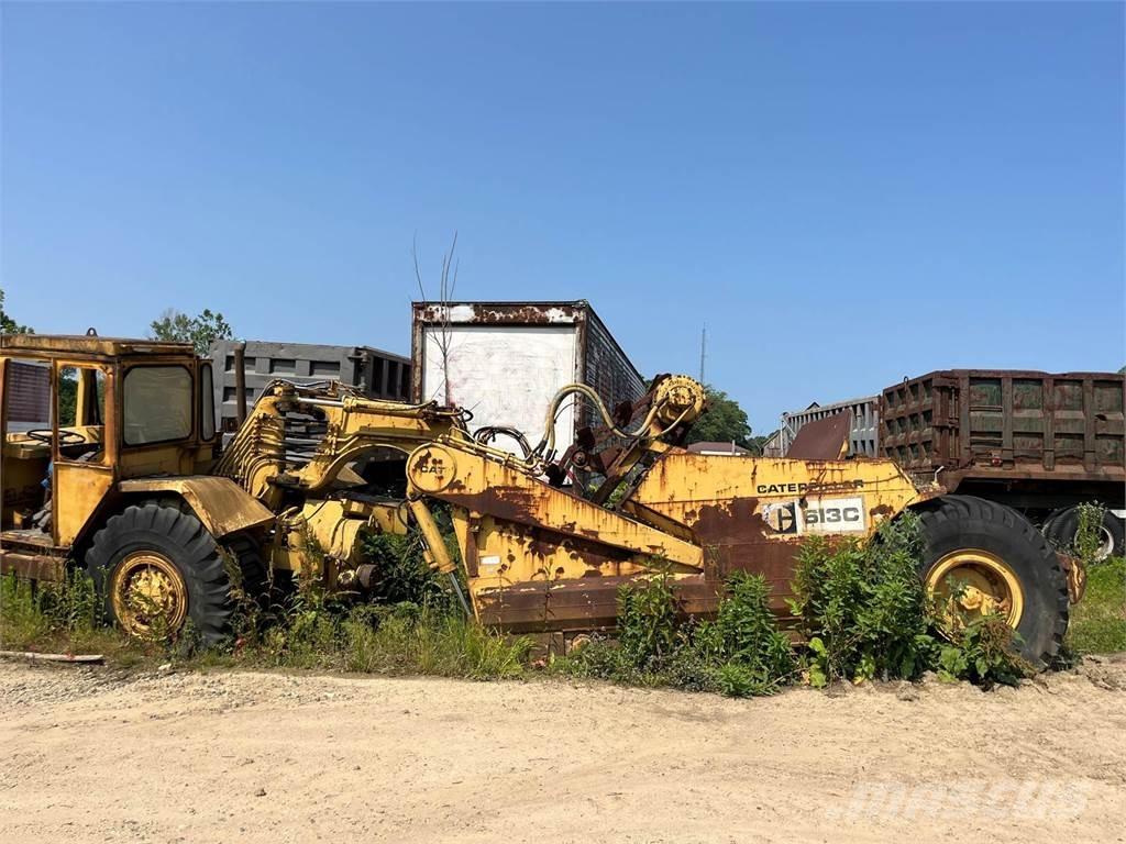 CAT 613C Veiskrape