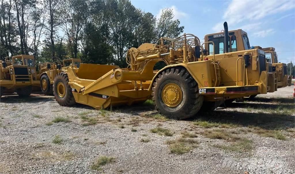 CAT 621E Veiskrape