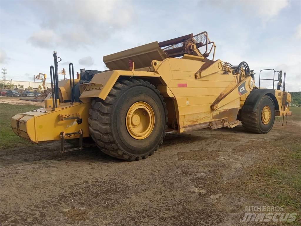CAT 623K Veiskrape
