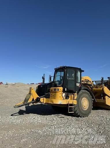 CAT 627 Veiskrape