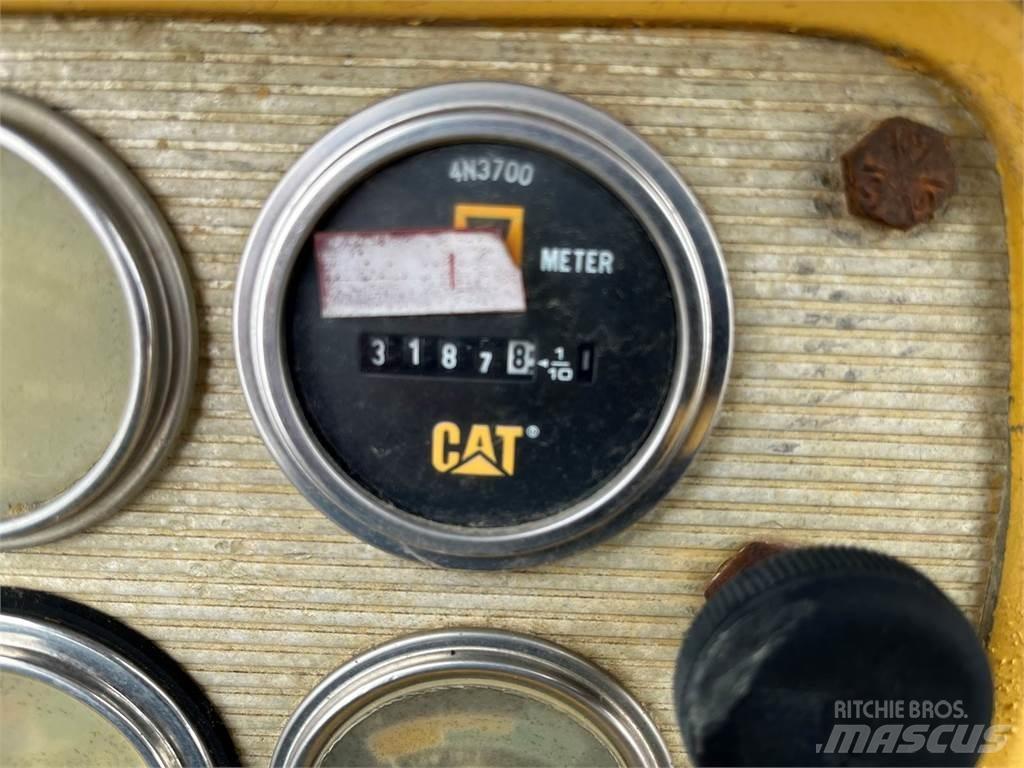 CAT 627B Veiskrape