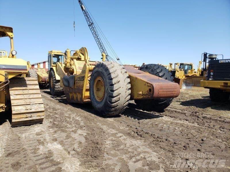 CAT 631D Veiskrape