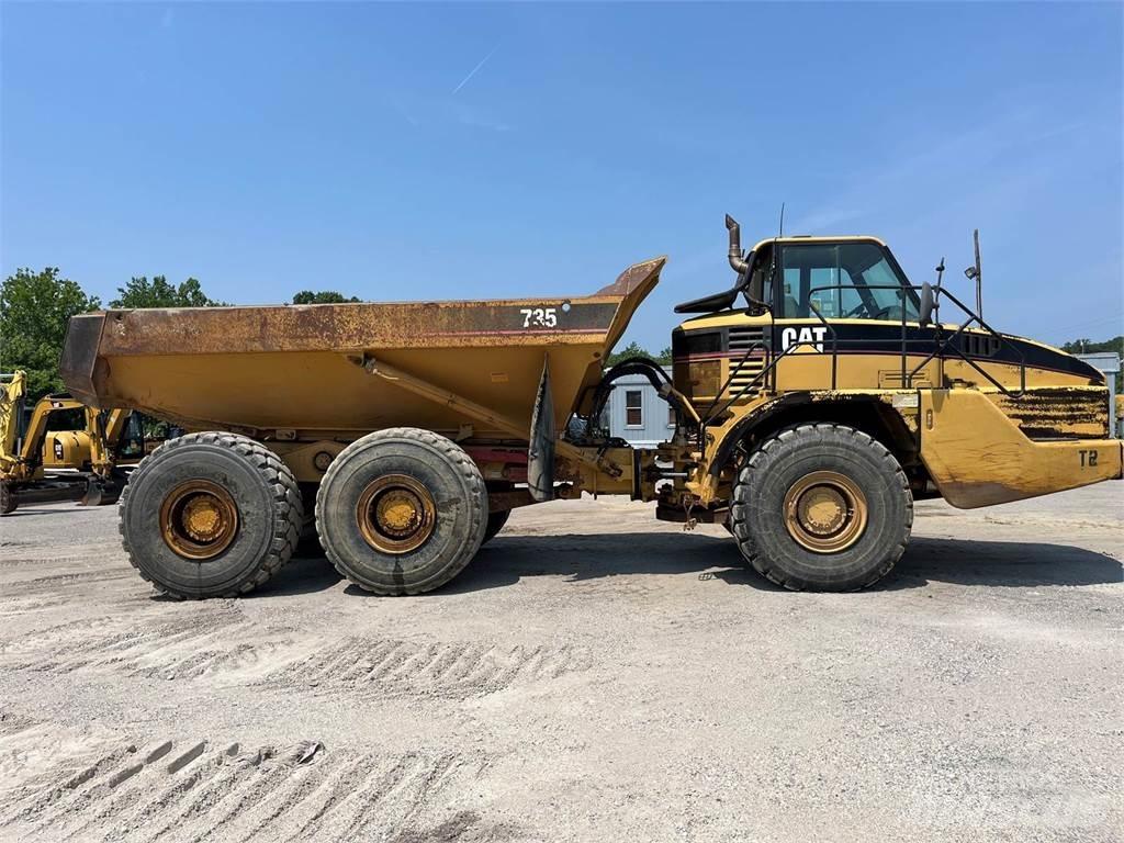 CAT 735 Rammestyrte Dumpere