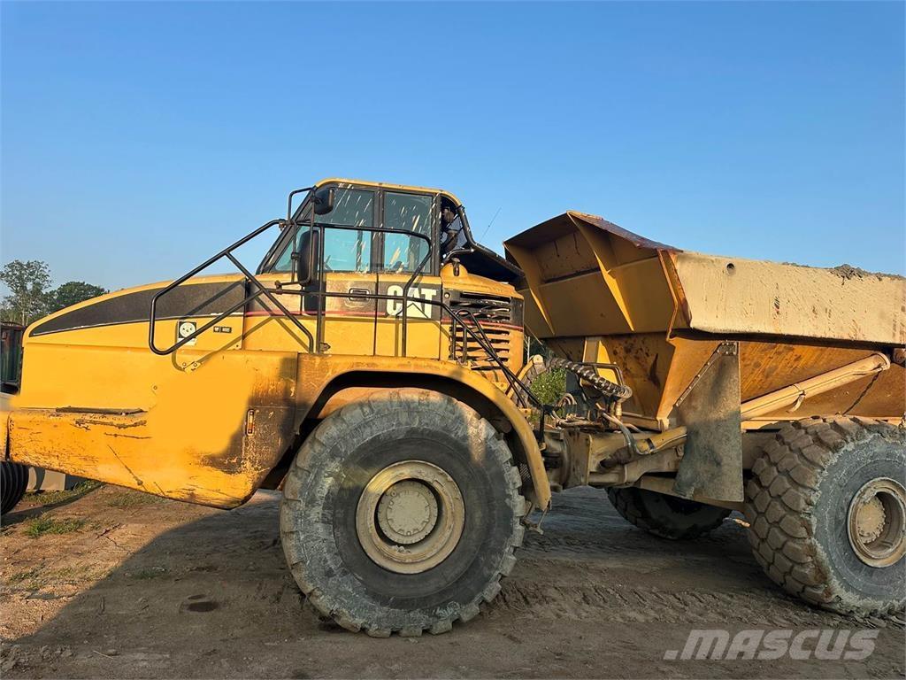 CAT 740 Rammestyrte Dumpere