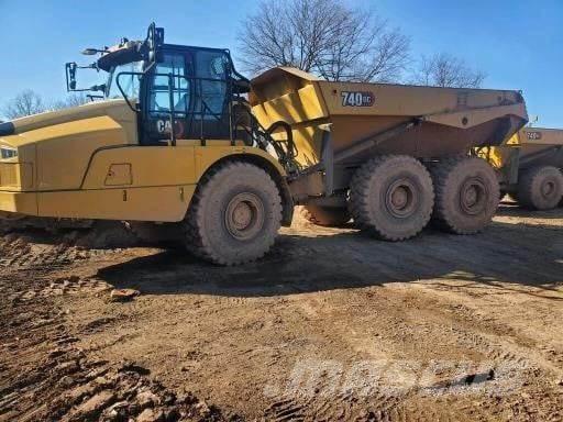 CAT 740GC Rammestyrte Dumpere