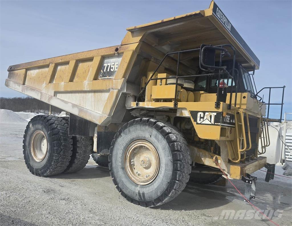 CAT 775E Rammestyrte Dumpere