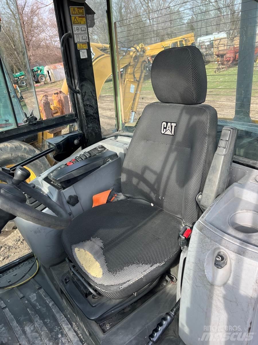 CAT 906M Hjullastere