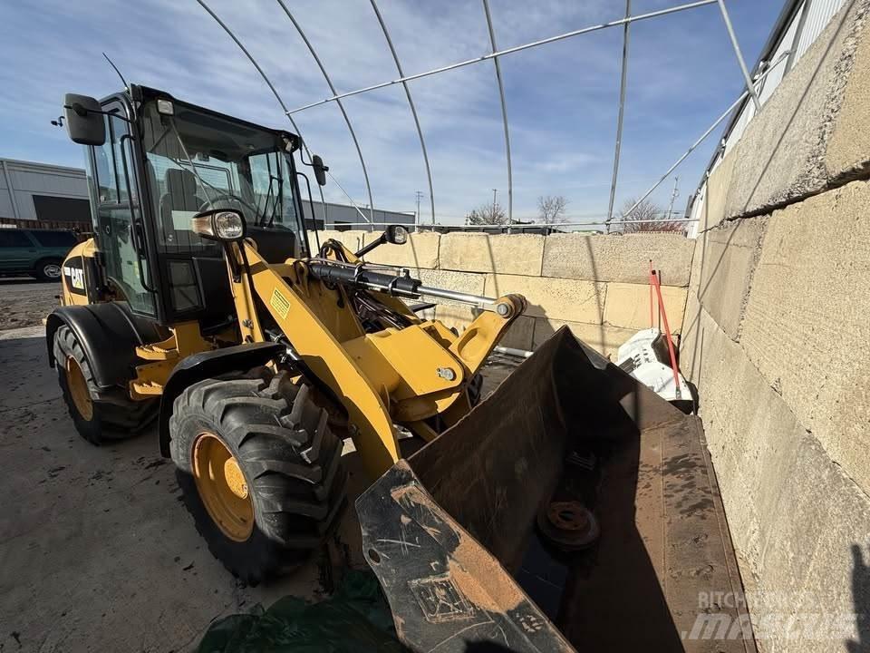 CAT 908M Hjullastere