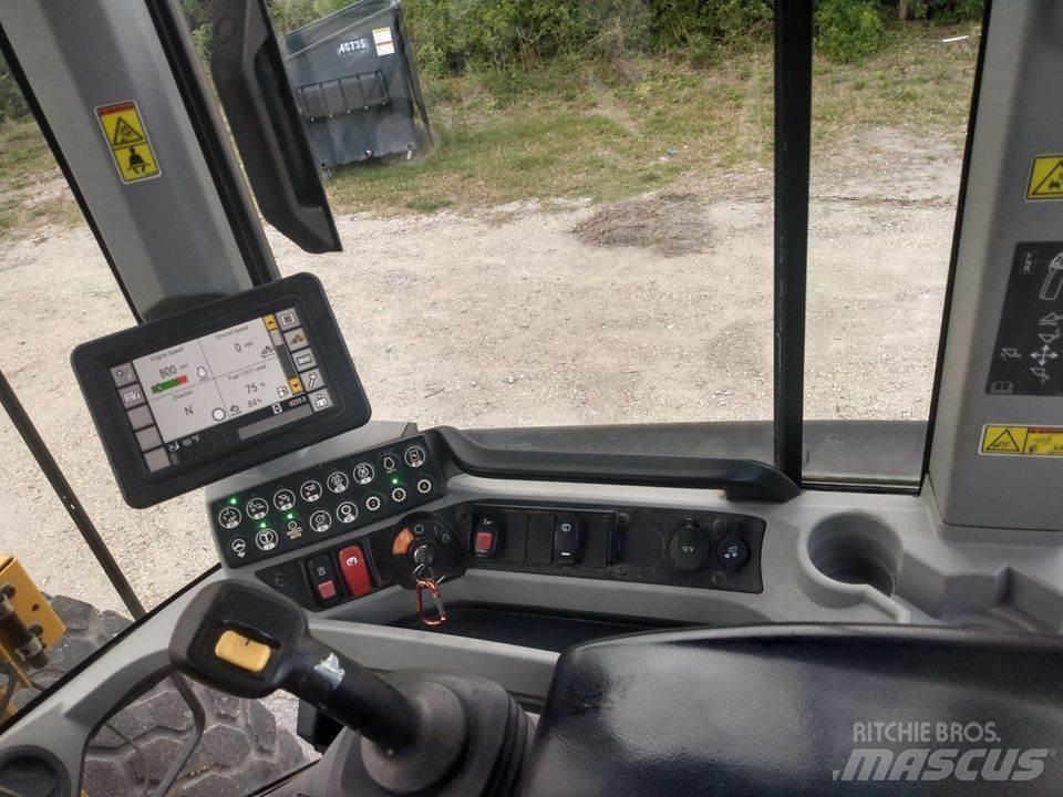 CAT 930M Hjullastere