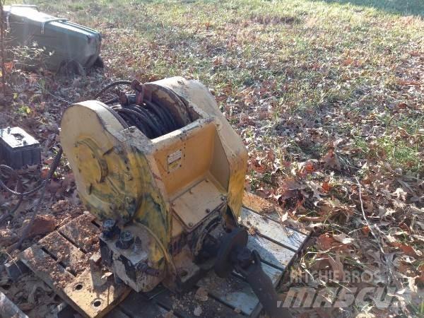 CAT C501 Vinsjer