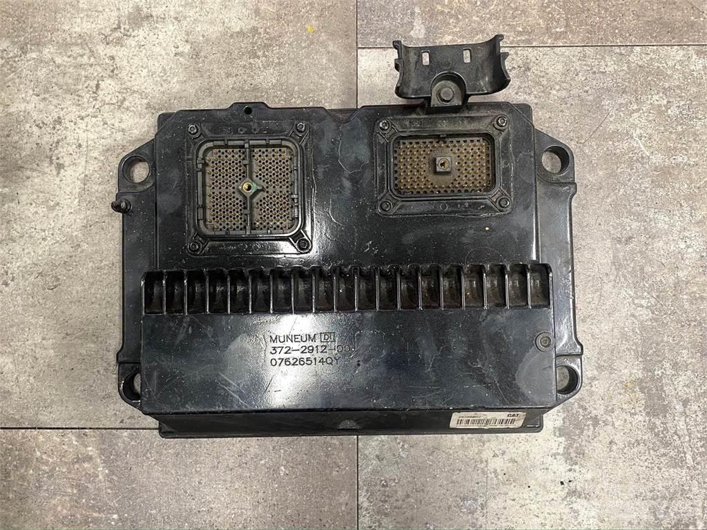 CAT C7 Lys - Elektronikk
