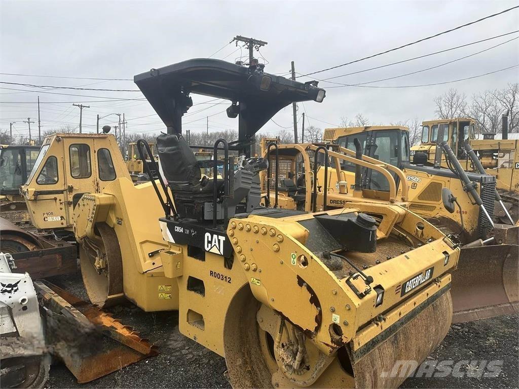 CAT CB54 Valsetog