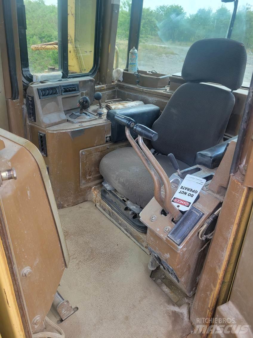 CAT D11N Dozere Beltegående