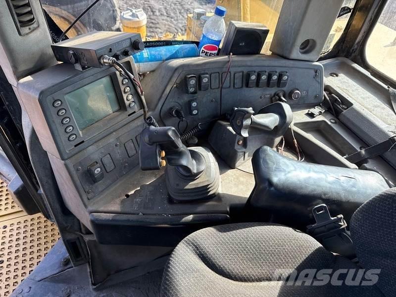 CAT D11T Dozere Beltegående