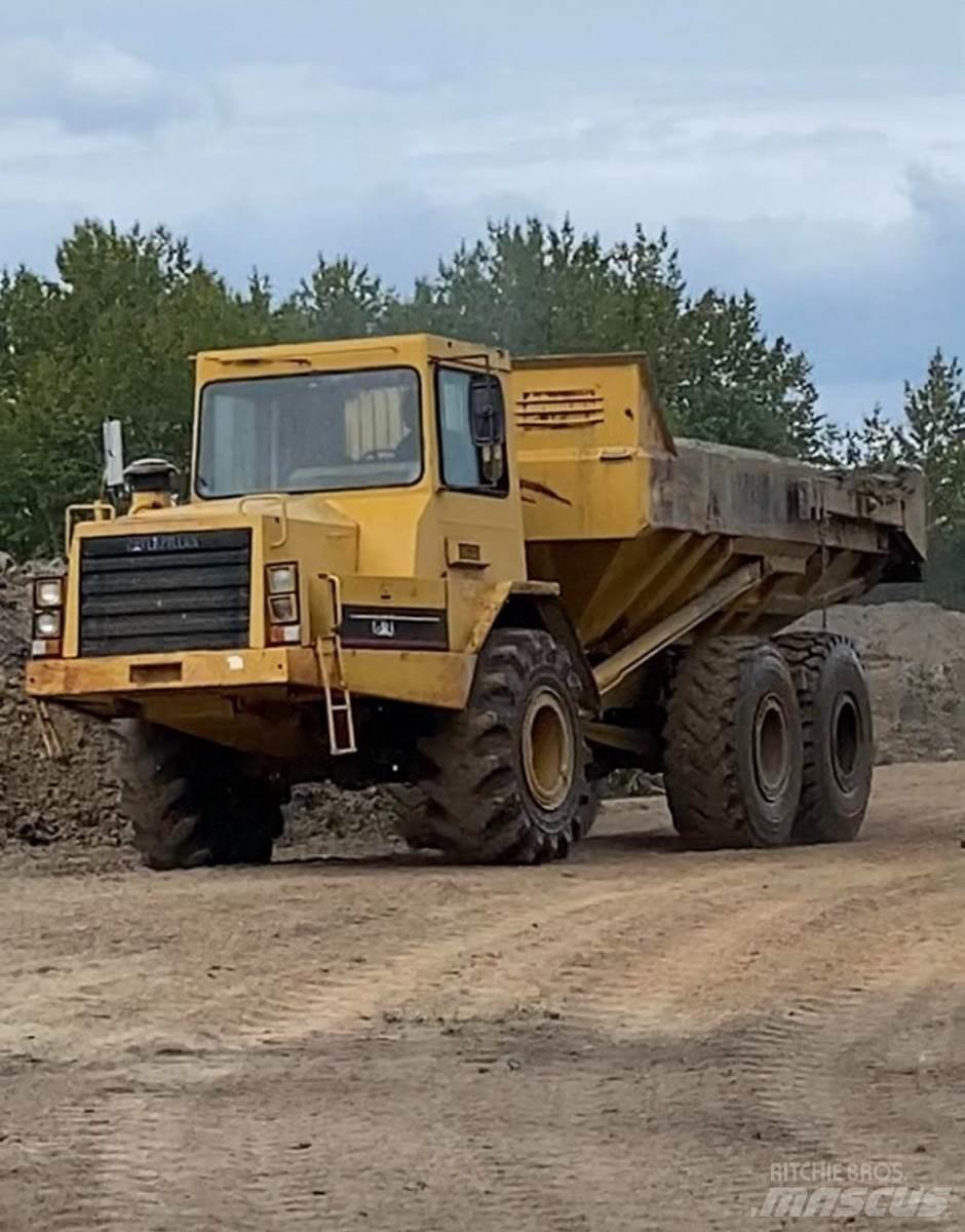 CAT D250B Rammestyrte Dumpere