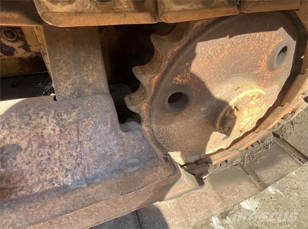 CAT D3B Z Dozere Beltegående