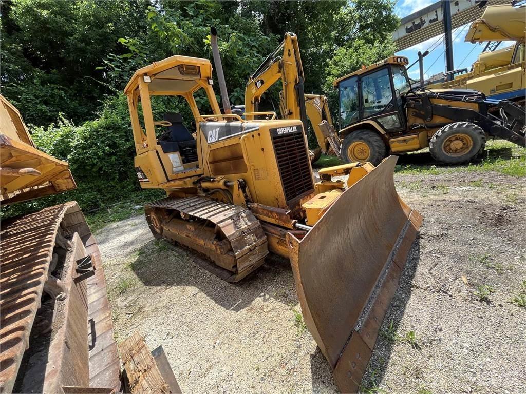 CAT D3G XL Dozere Beltegående