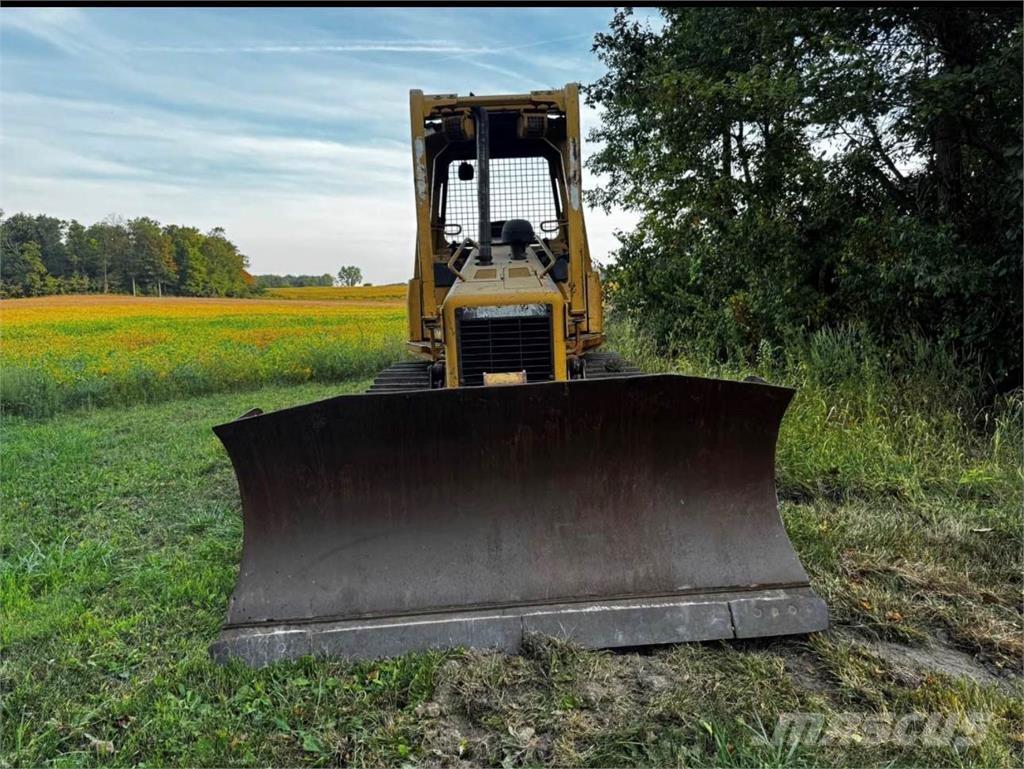 CAT D5G XL Dozere Beltegående