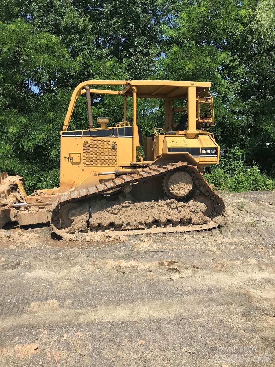 CAT D5M Dozere Beltegående